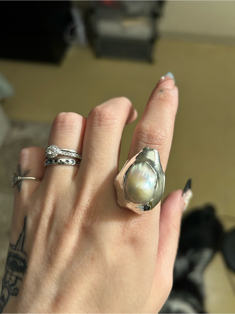Free People Silver Pearl Statement Ring with Mixed Metal Accent - Picture 2 of 3